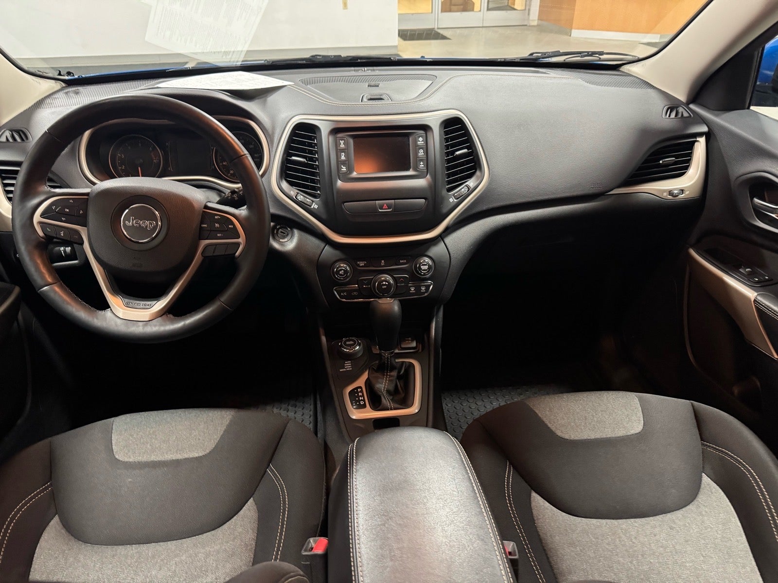 2018 Jeep Cherokee Latitude