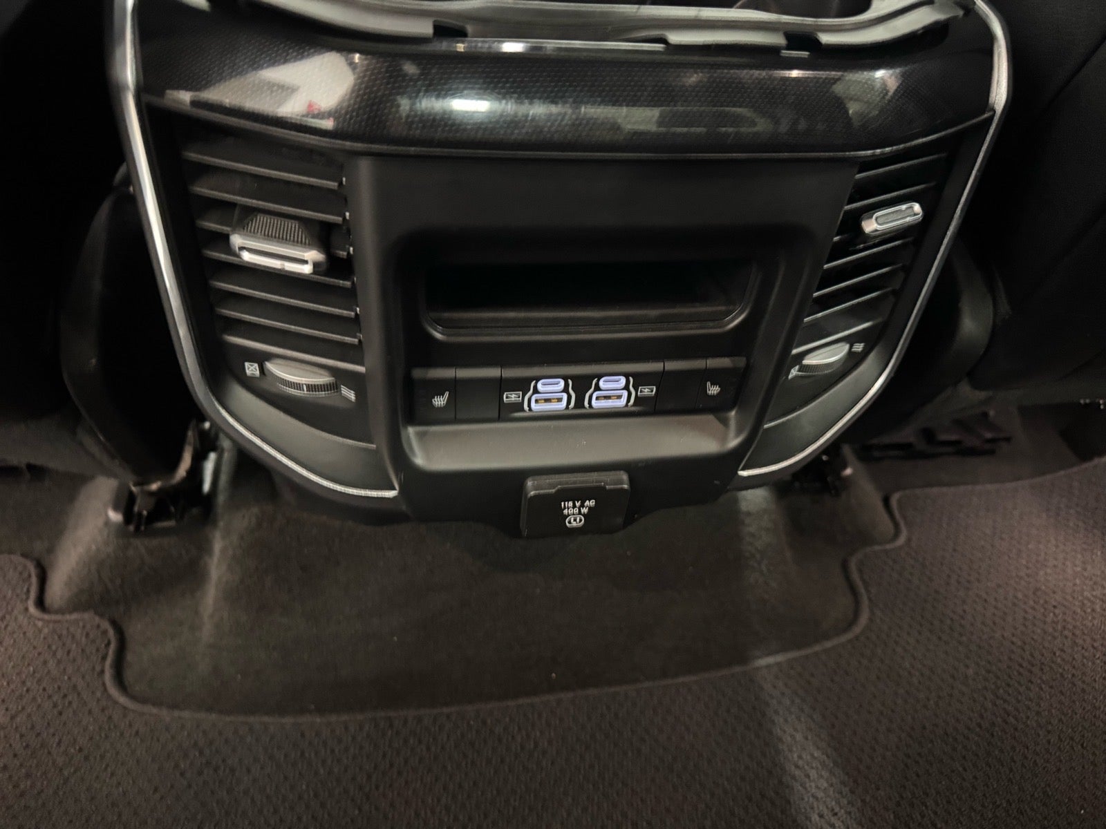 2021 RAM Ram 1500 Pickup Laramie - Photo 15