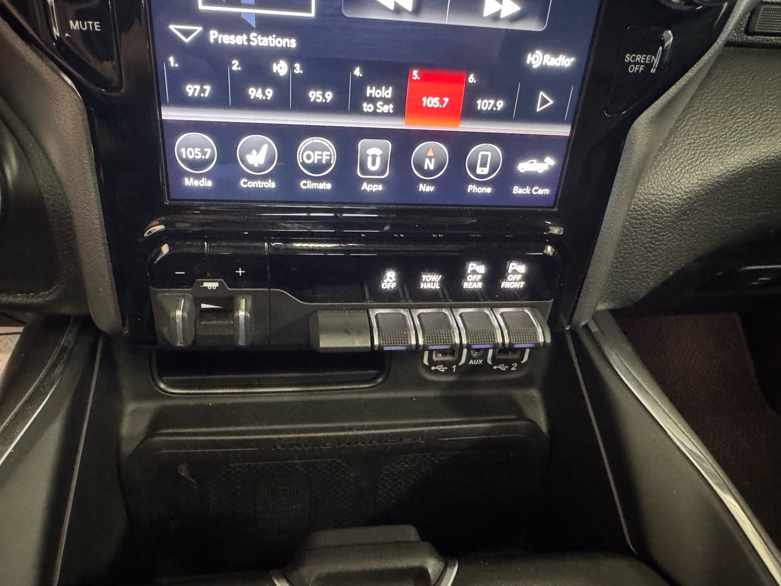2021 RAM Ram 1500 Pickup Laramie - Photo 25