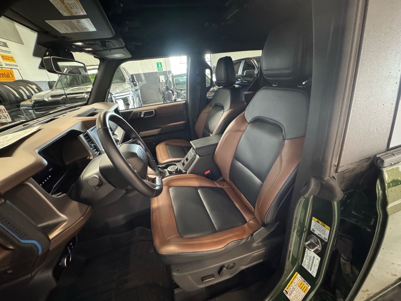 2023 Ford Bronco Base