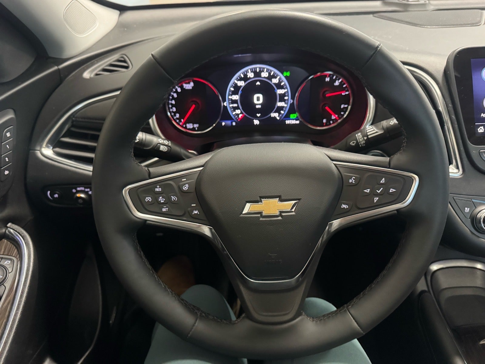 2024 Chevrolet Malibu 2LT