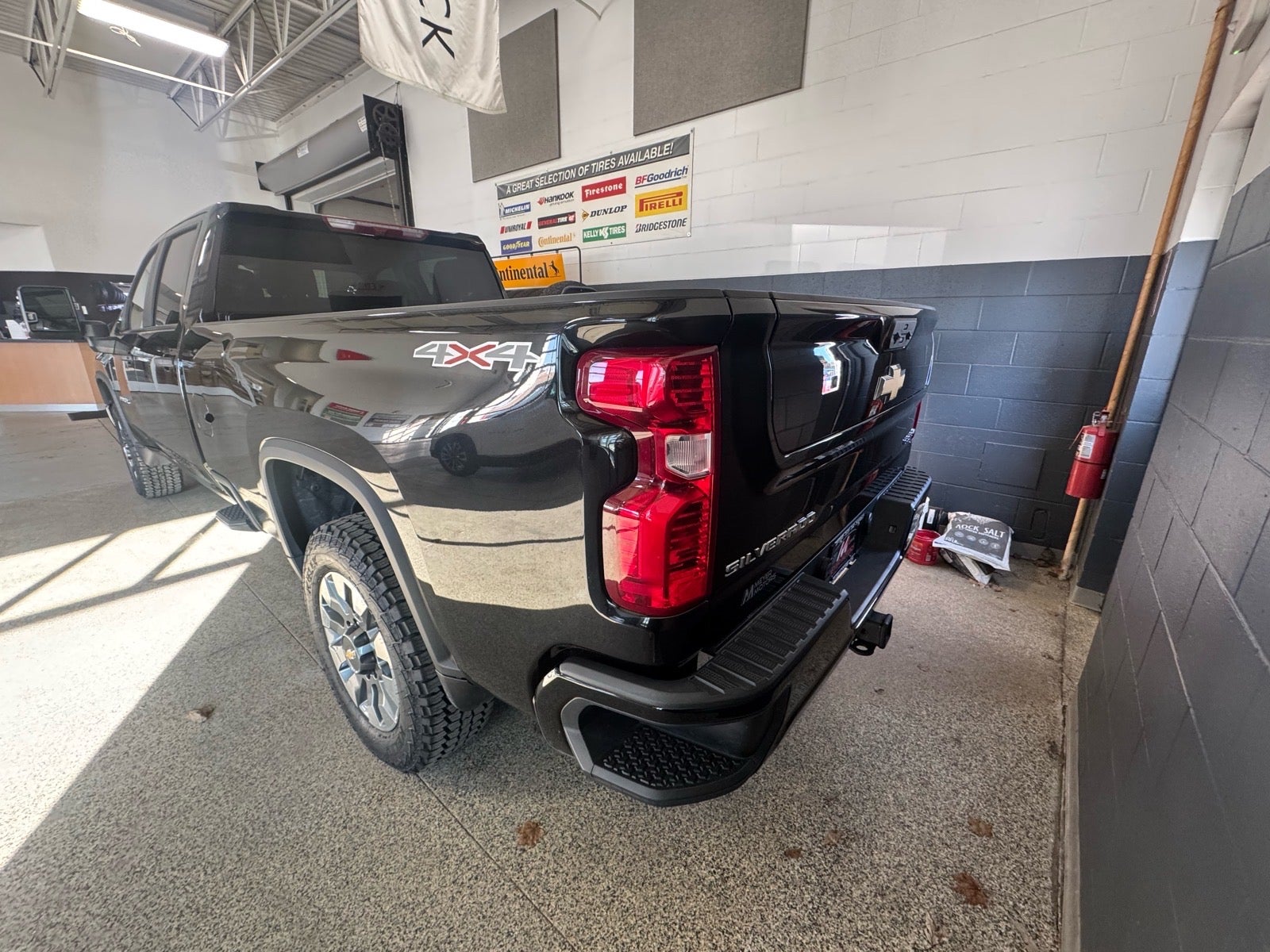 2023 Chevrolet Silverado 2500 HD Custom