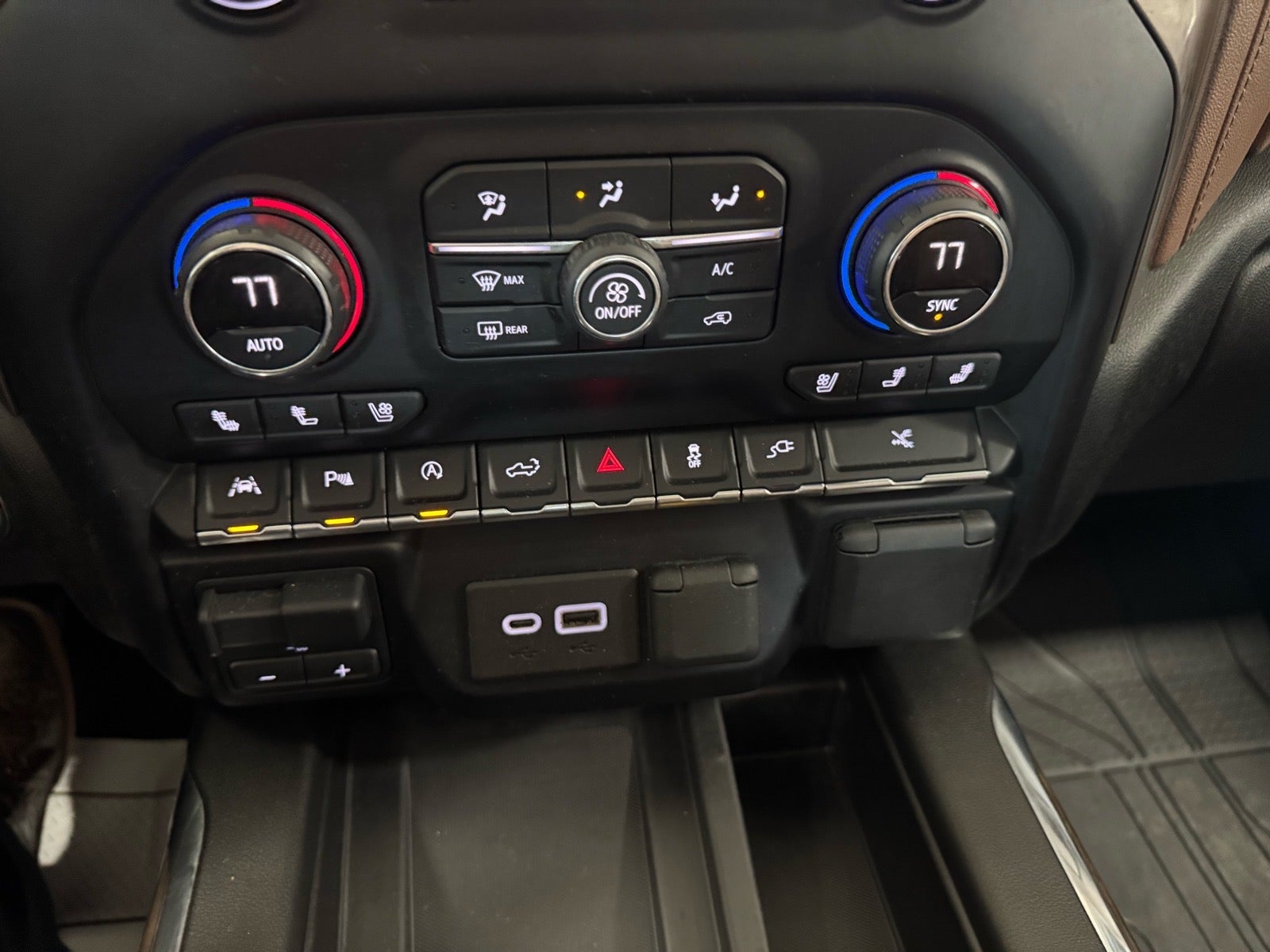 2021 Chevrolet Silverado 1500 High Country