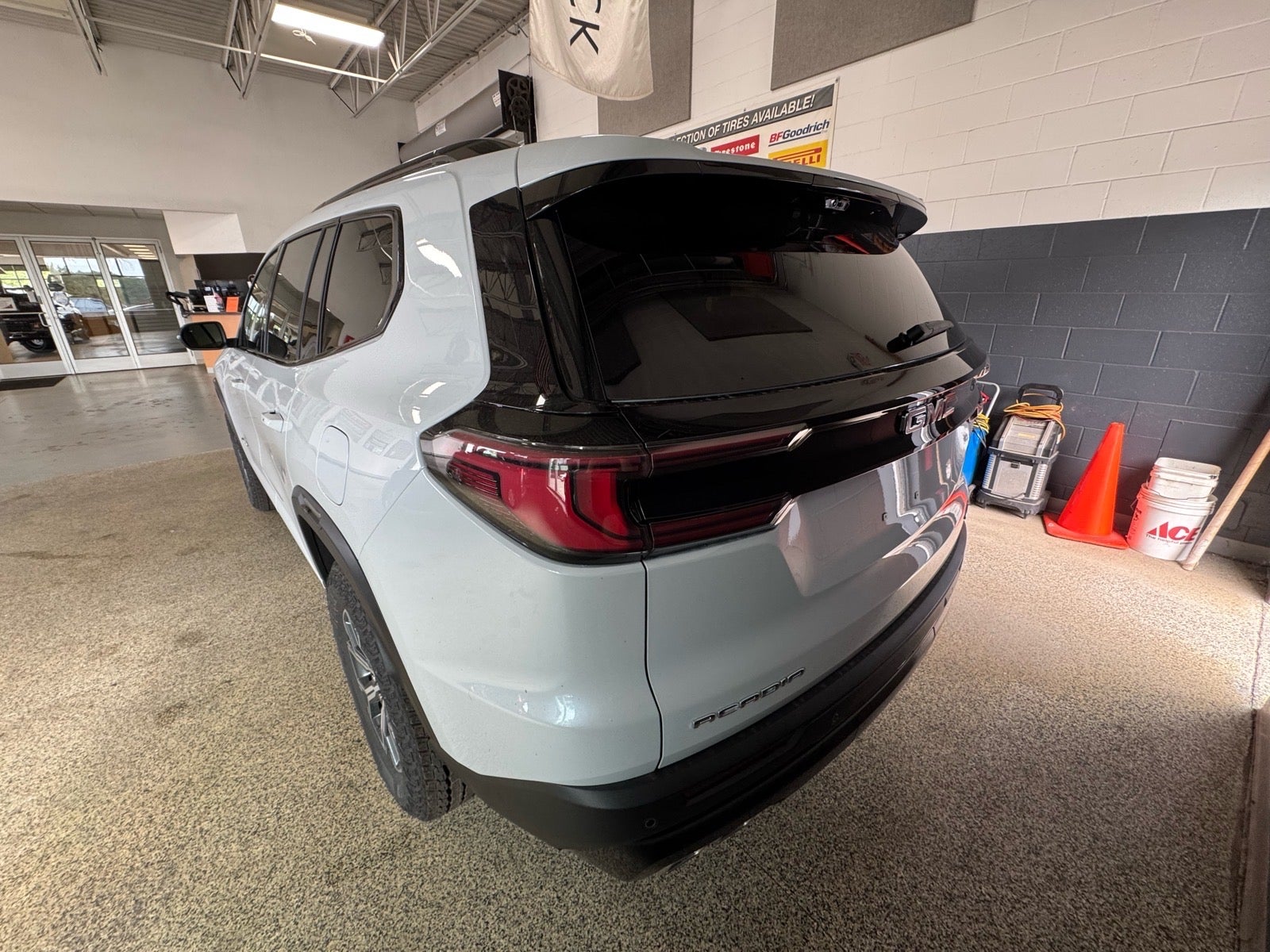 2027 GMC Acadia AT4