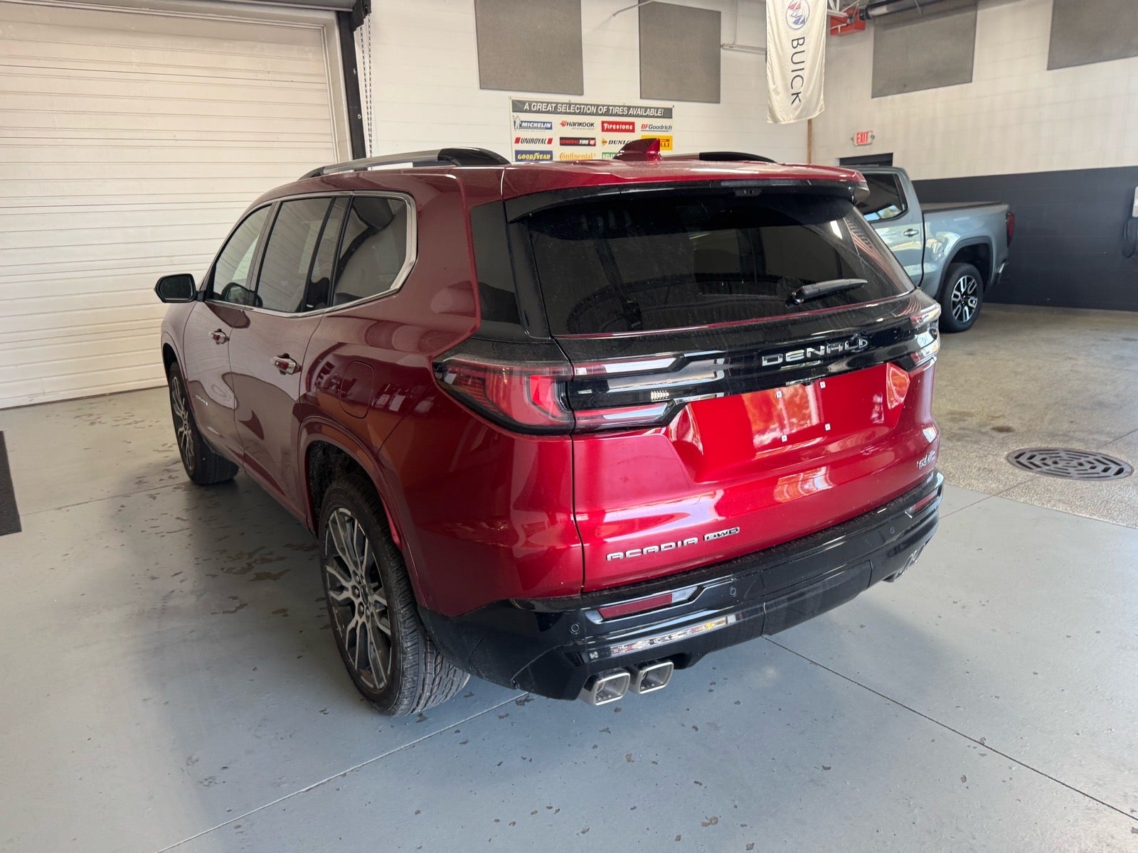 2027 GMC Acadia Denali Ultimate
