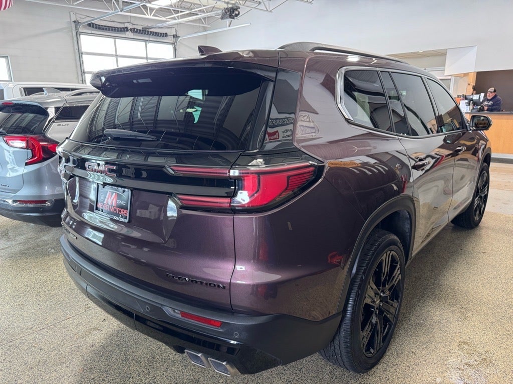 2024 GMC Acadia Elevation