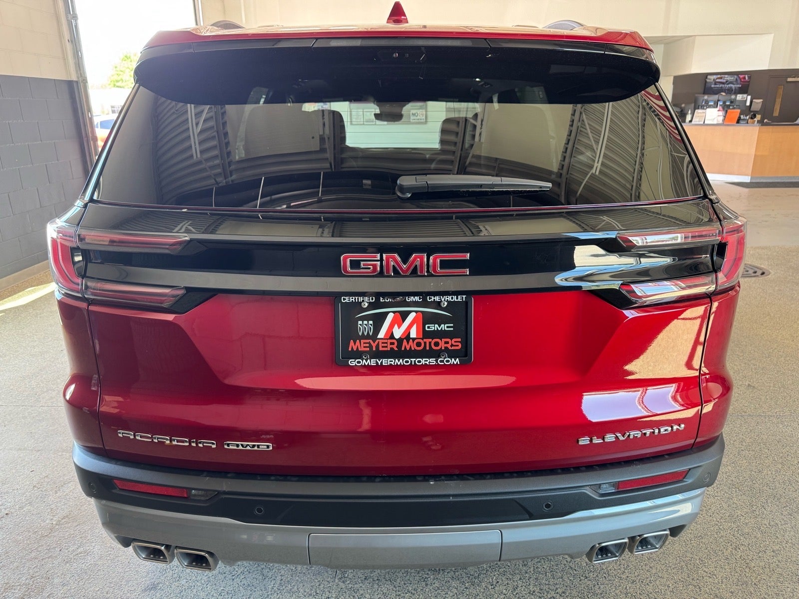 2026 GMC Acadia Elevation