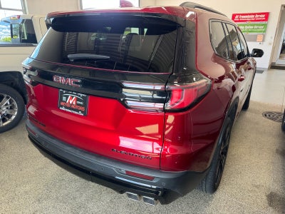 2024 GMC Acadia Elevation
