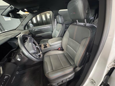 2024 GMC Acadia AT4