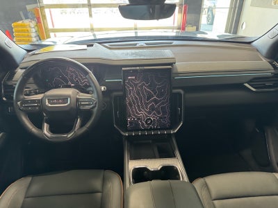 2024 GMC Acadia AT4