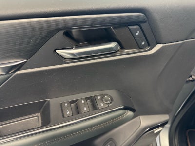 2024 GMC Acadia AT4