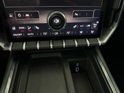 2024 GMC Acadia AT4
