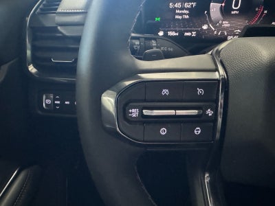 2024 GMC Acadia AT4