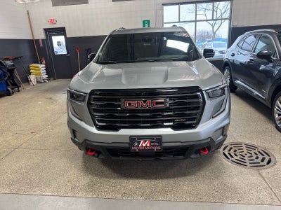 2024 GMC Acadia AT4