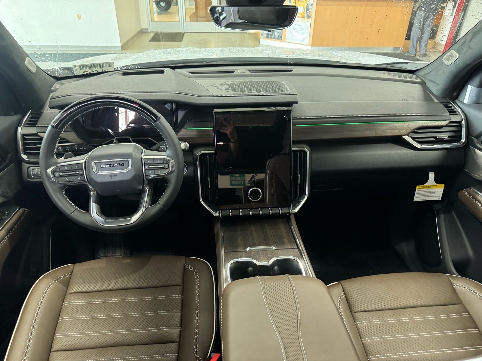 2026 GMC Acadia Denali Ultimate - Photo 14