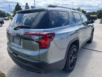 2022 GMC Acadia SLT