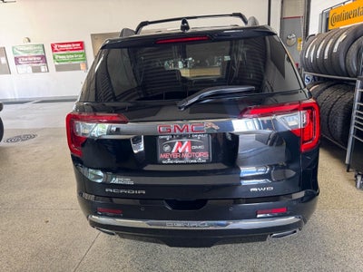 2023 GMC Acadia Denali