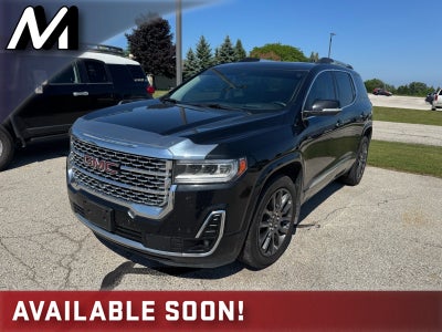 2023 GMC Acadia Denali