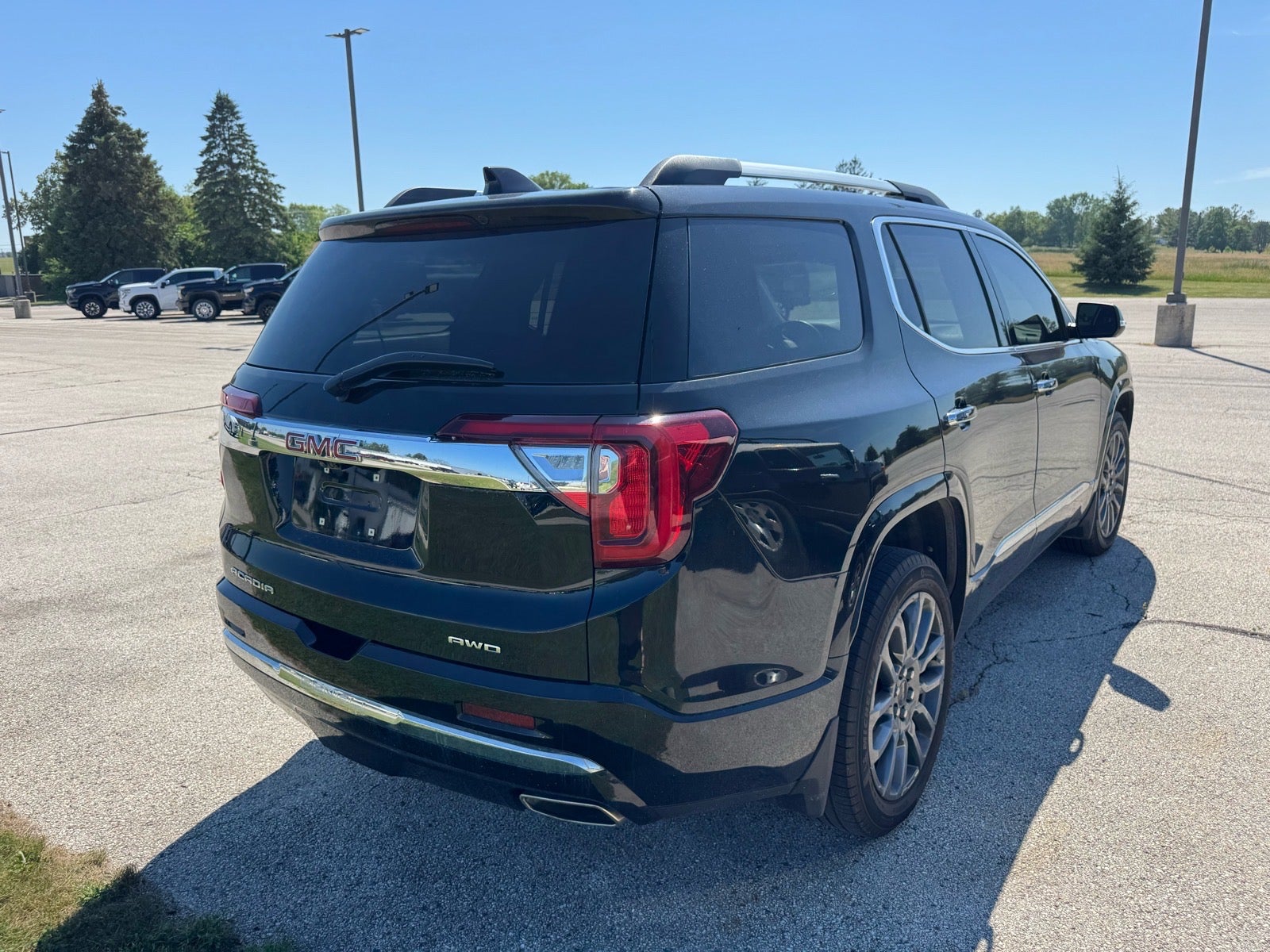 2023 GMC Acadia Denali