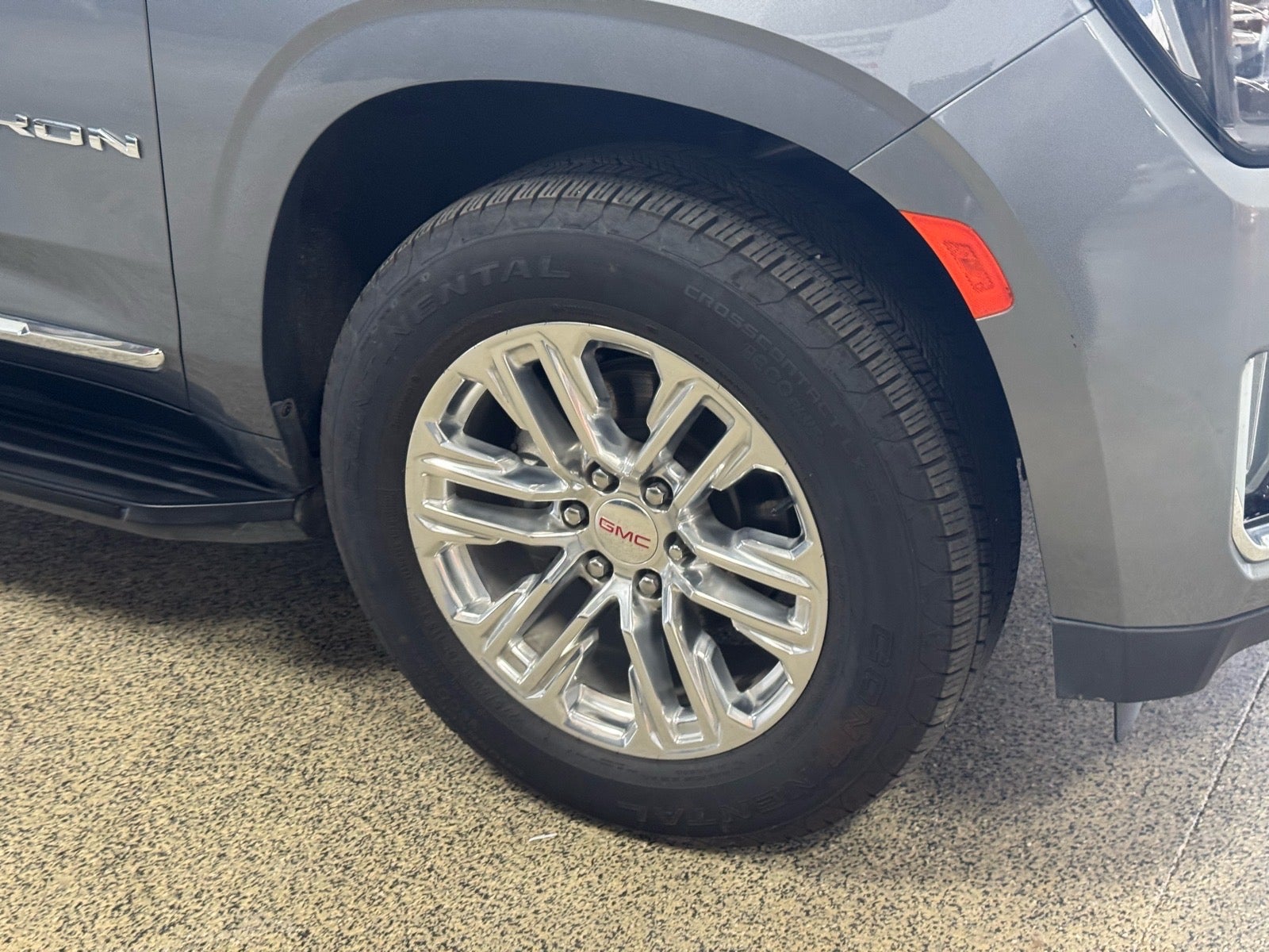 2022 GMC Yukon SLT