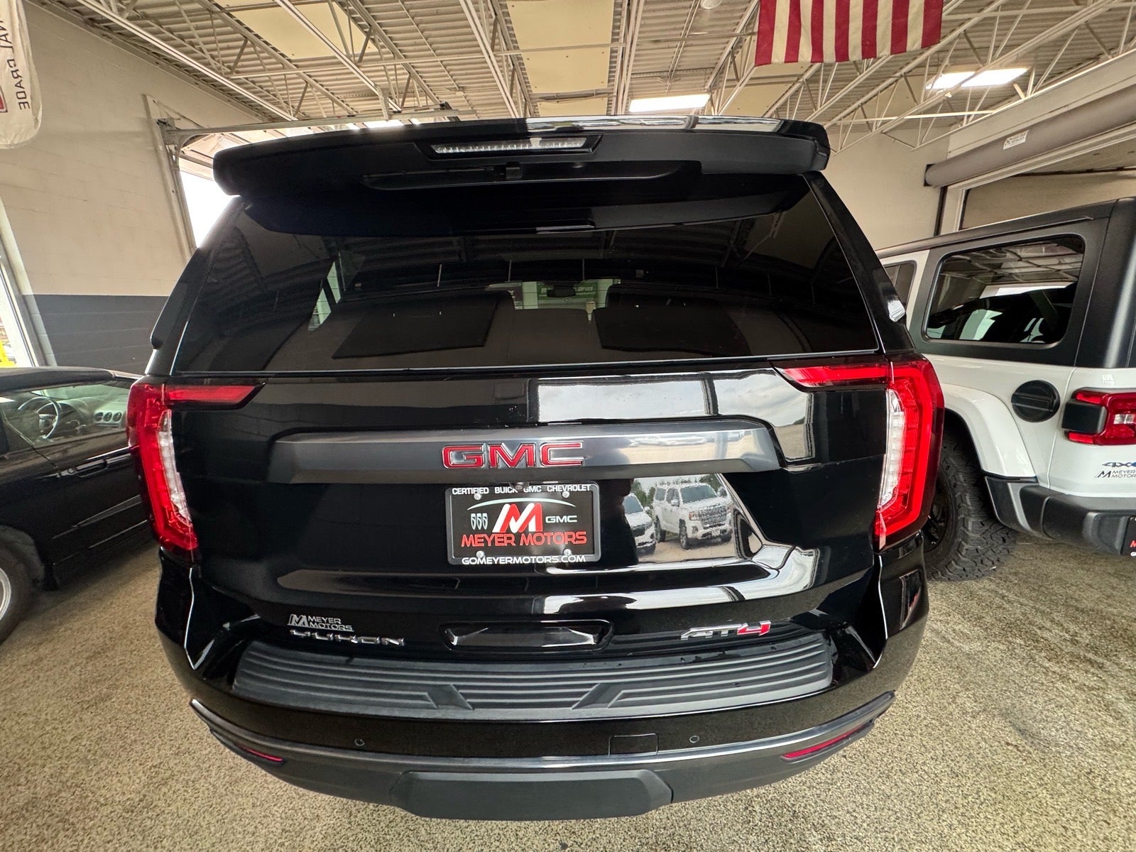 2023 GMC Yukon AT4