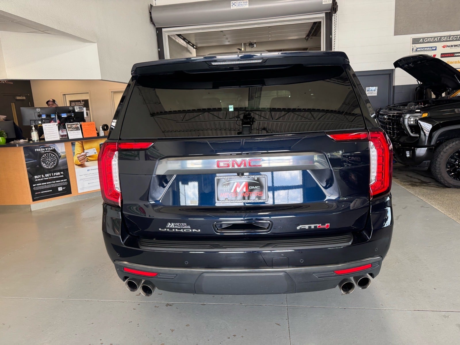 2024 GMC Yukon AT4