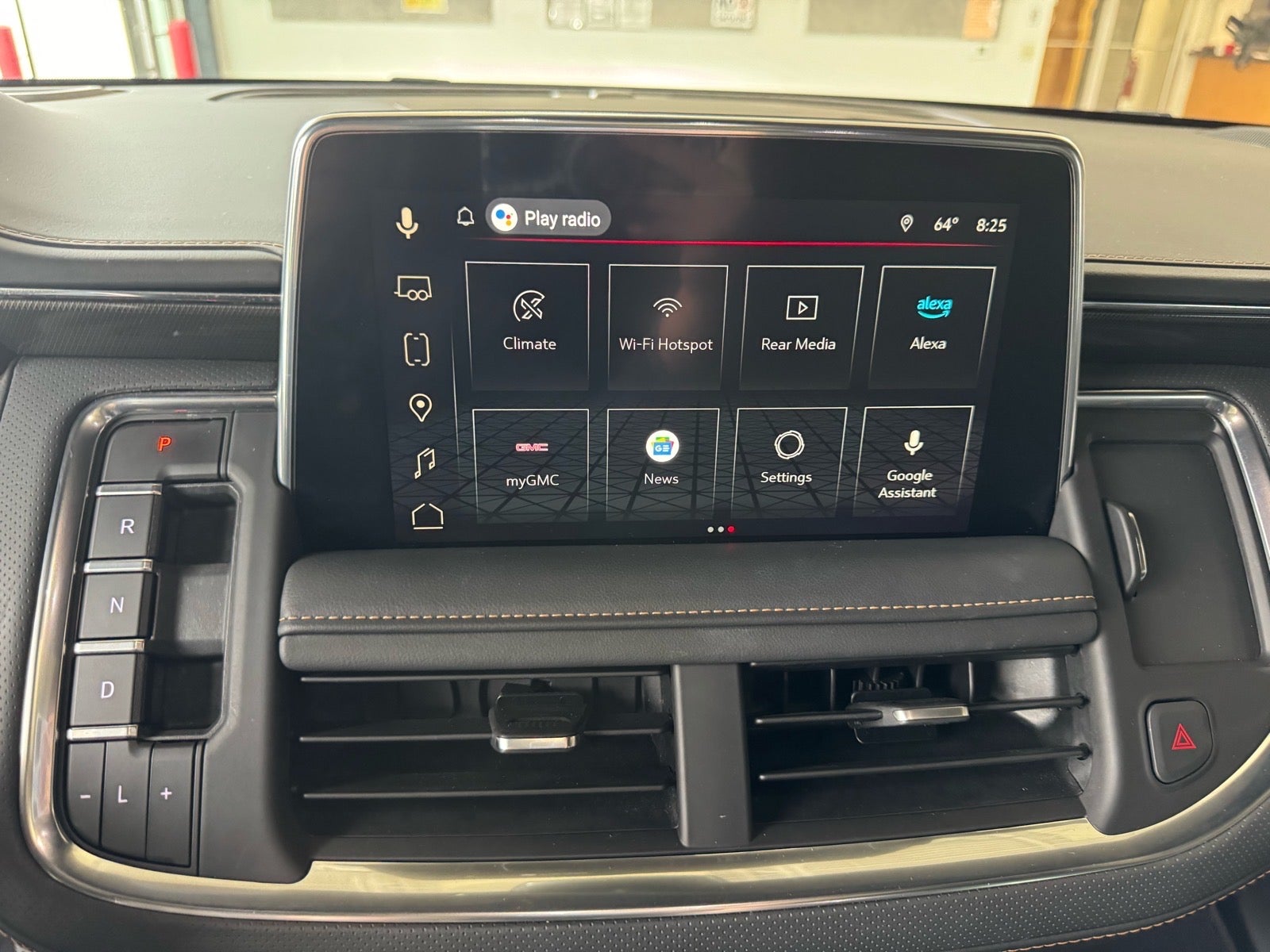 2023 GMC Yukon AT4