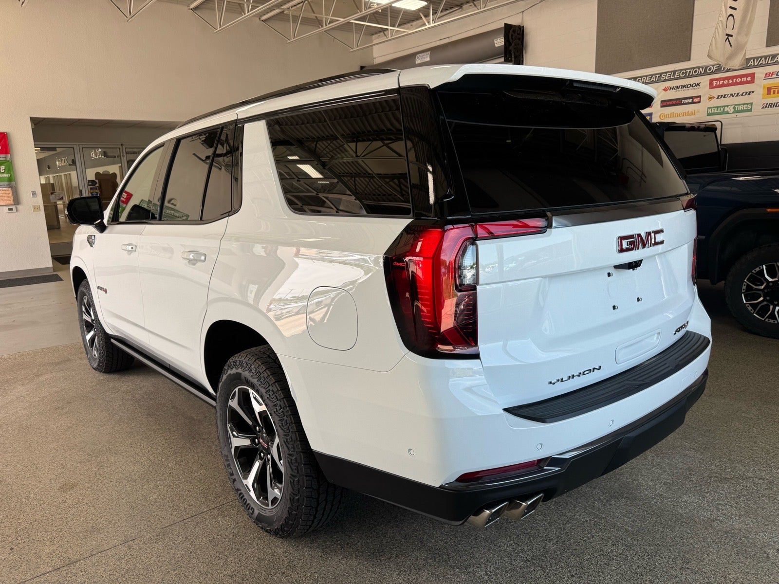 2026 GMC Yukon AT4