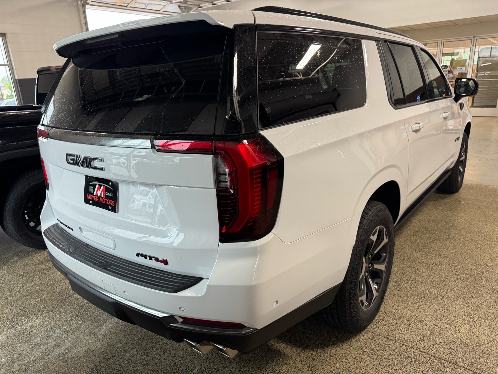 2026 GMC Yukon XL AT4