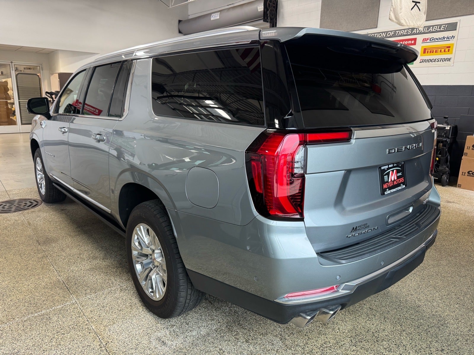 2025 GMC Yukon XL Denali