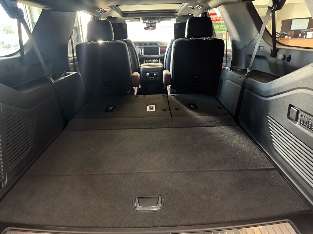 2024 GMC Yukon XL Denali Ultimate