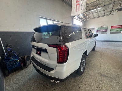 2024 GMC Yukon XL Denali Ultimate