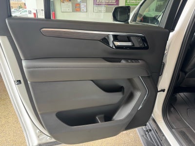 2025 Chevrolet Suburban LS