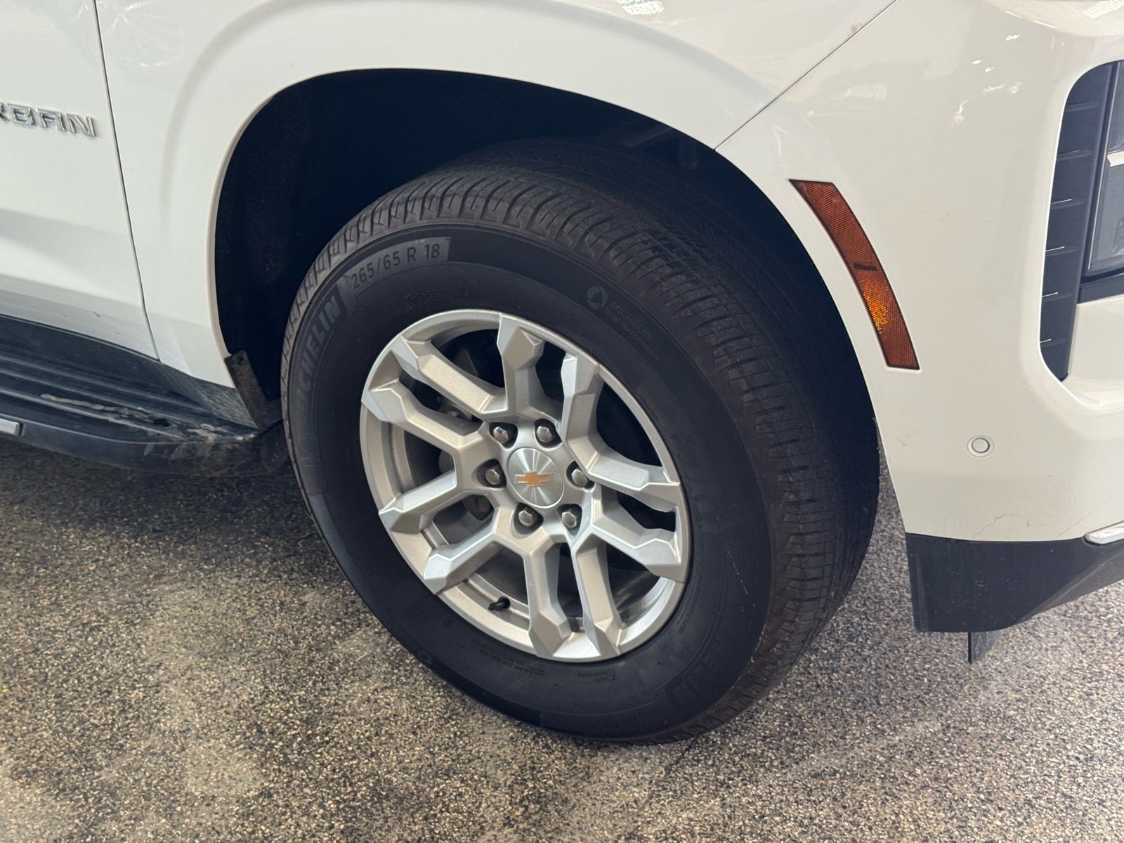 2025 Chevrolet Suburban LS