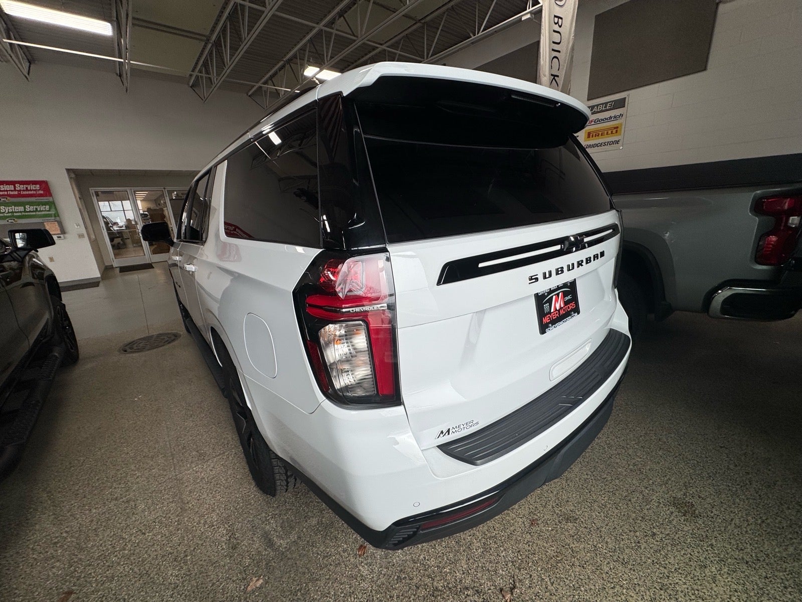2023 Chevrolet Suburban Z71