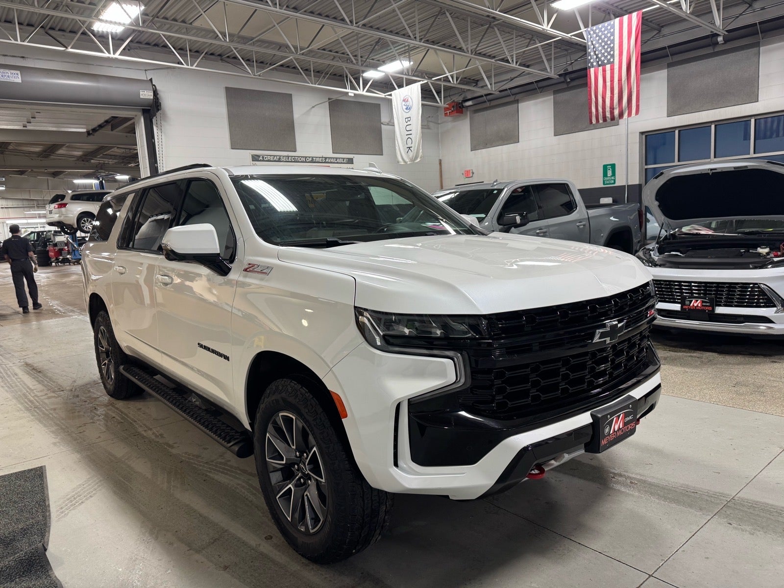 2023 Chevrolet Suburban Z71