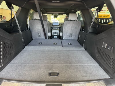2024 Chevrolet Suburban Premier