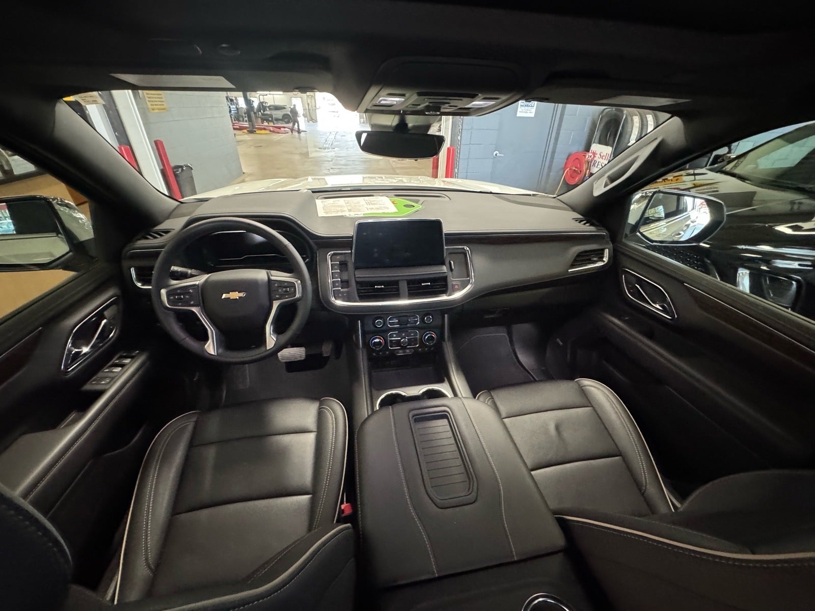 2024 Chevrolet Suburban Premier