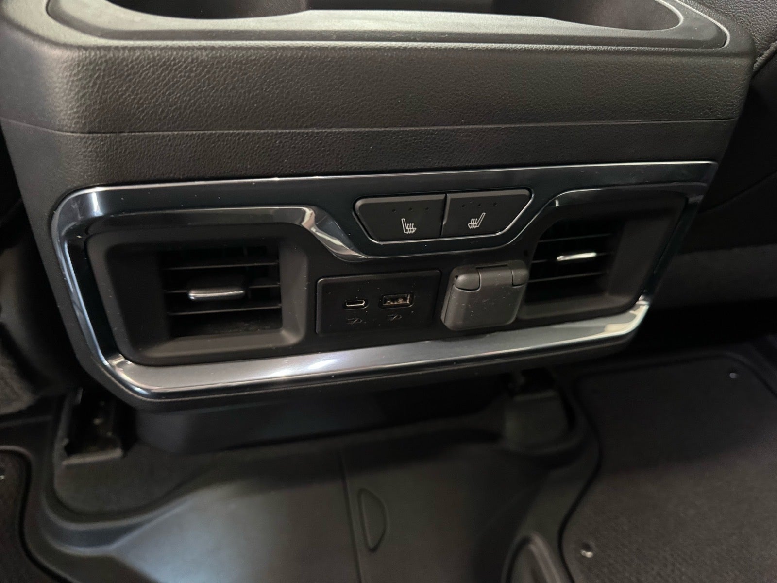 2023 GMC Sierra 2500 HD AT4