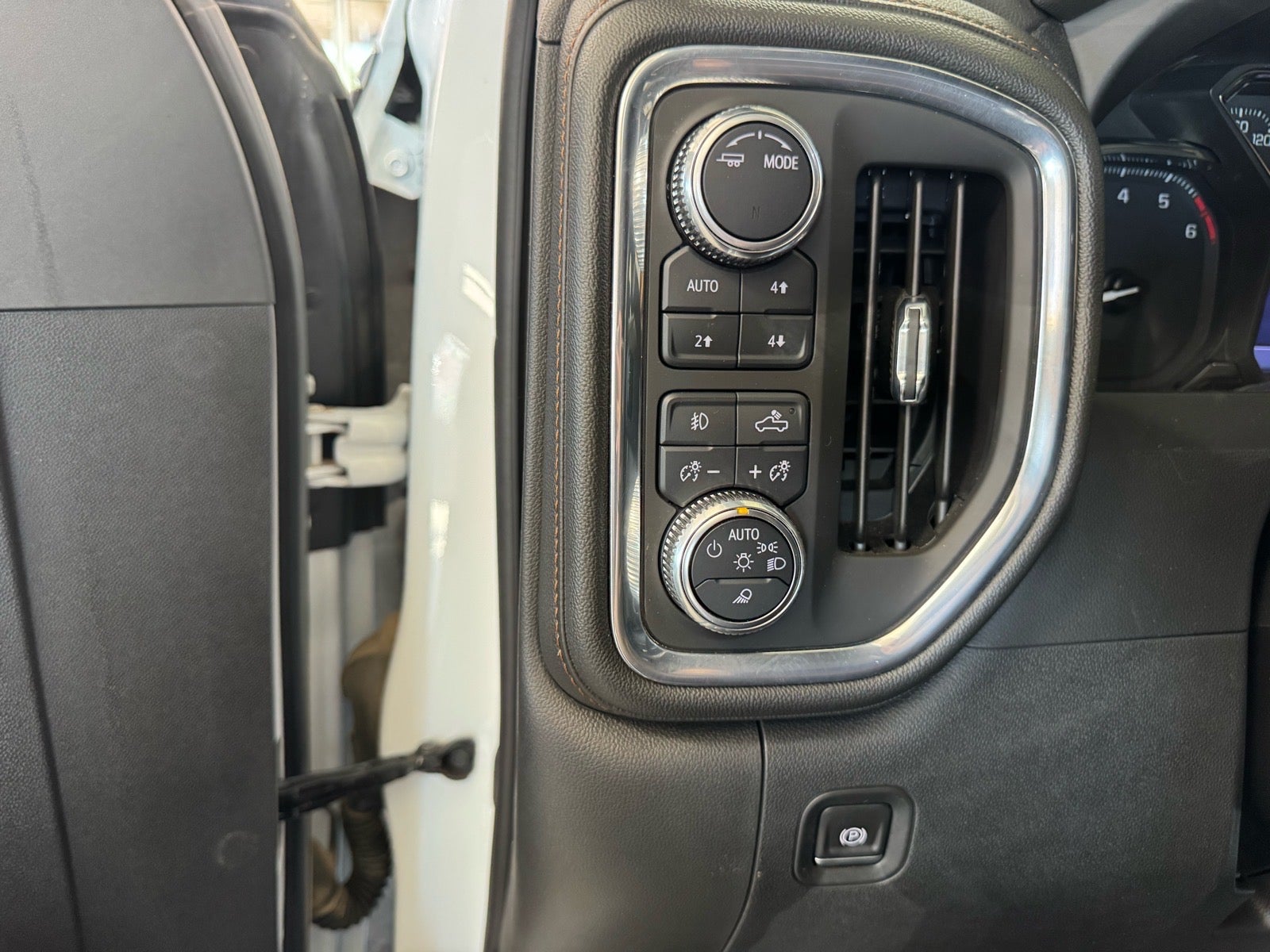 2023 GMC Sierra 2500 HD AT4