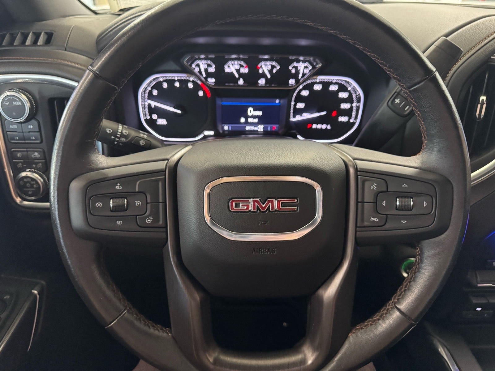 2023 GMC Sierra 2500 HD AT4