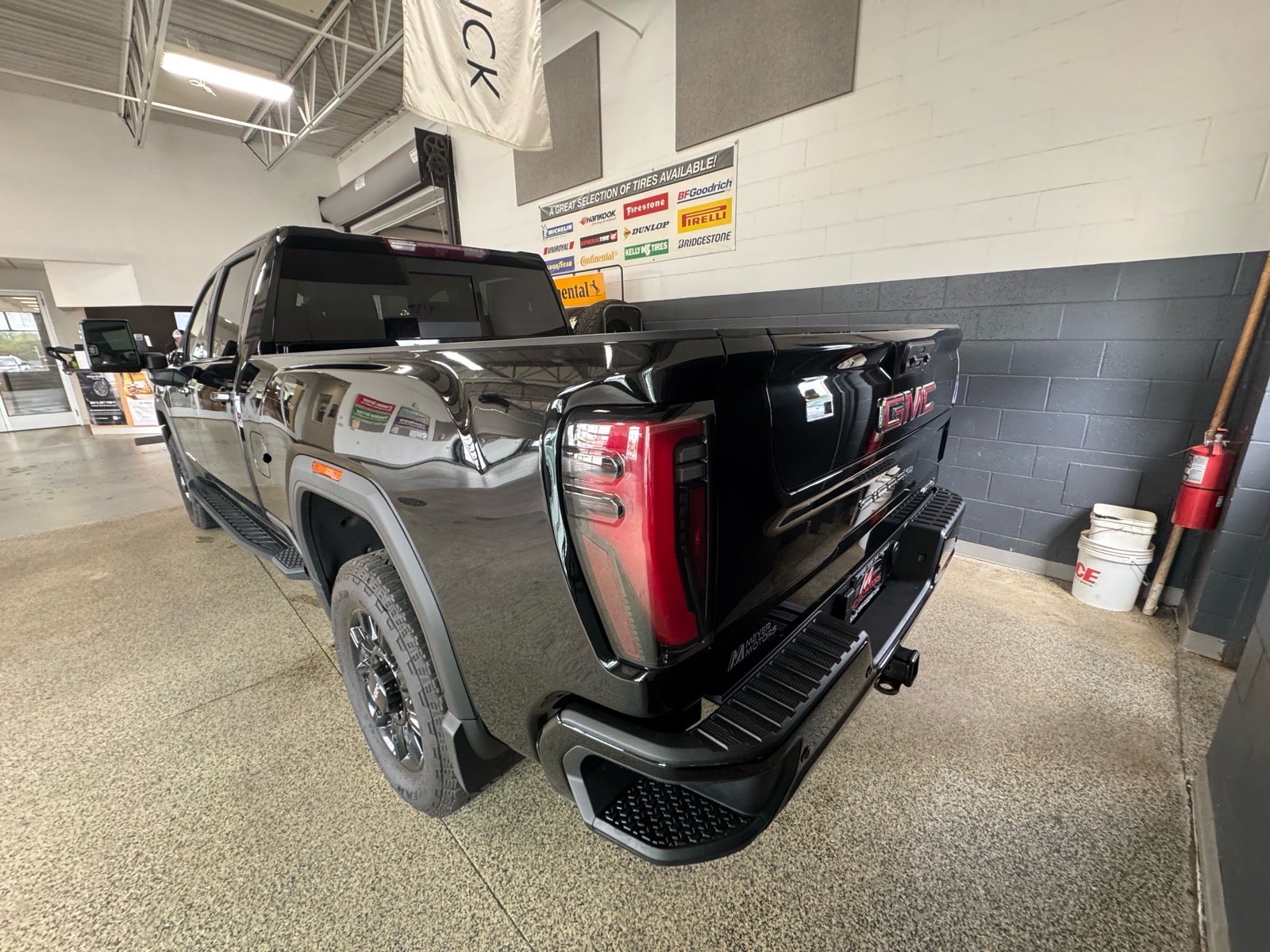 2024 GMC Sierra 2500 HD AT4