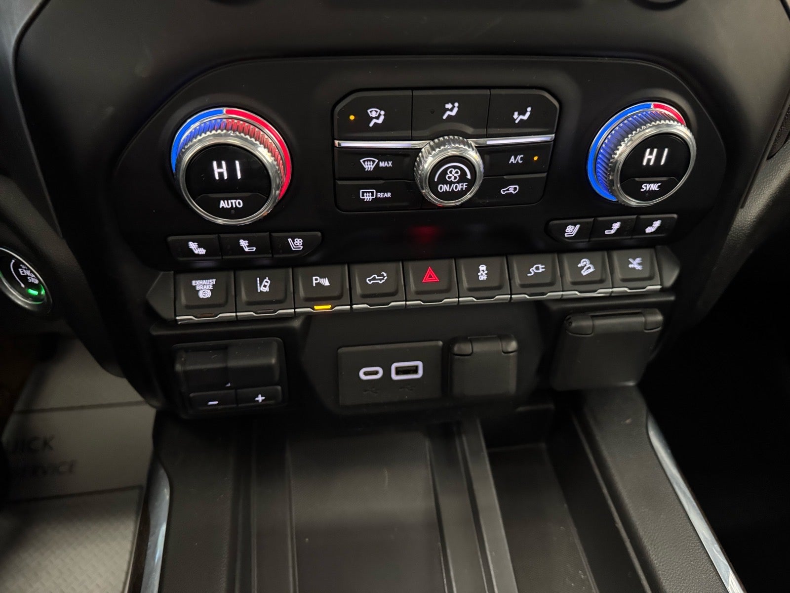 2023 GMC Sierra 2500 HD Denali