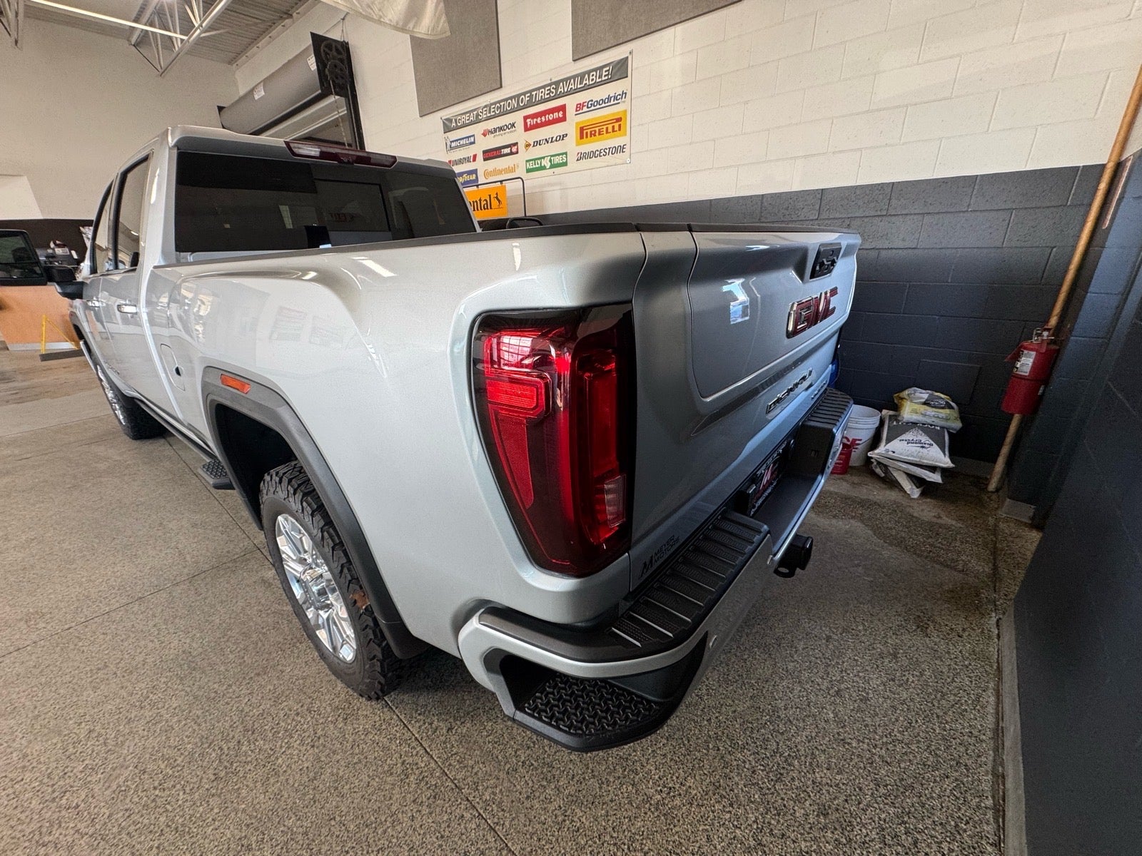 2023 GMC Sierra 2500 HD Denali