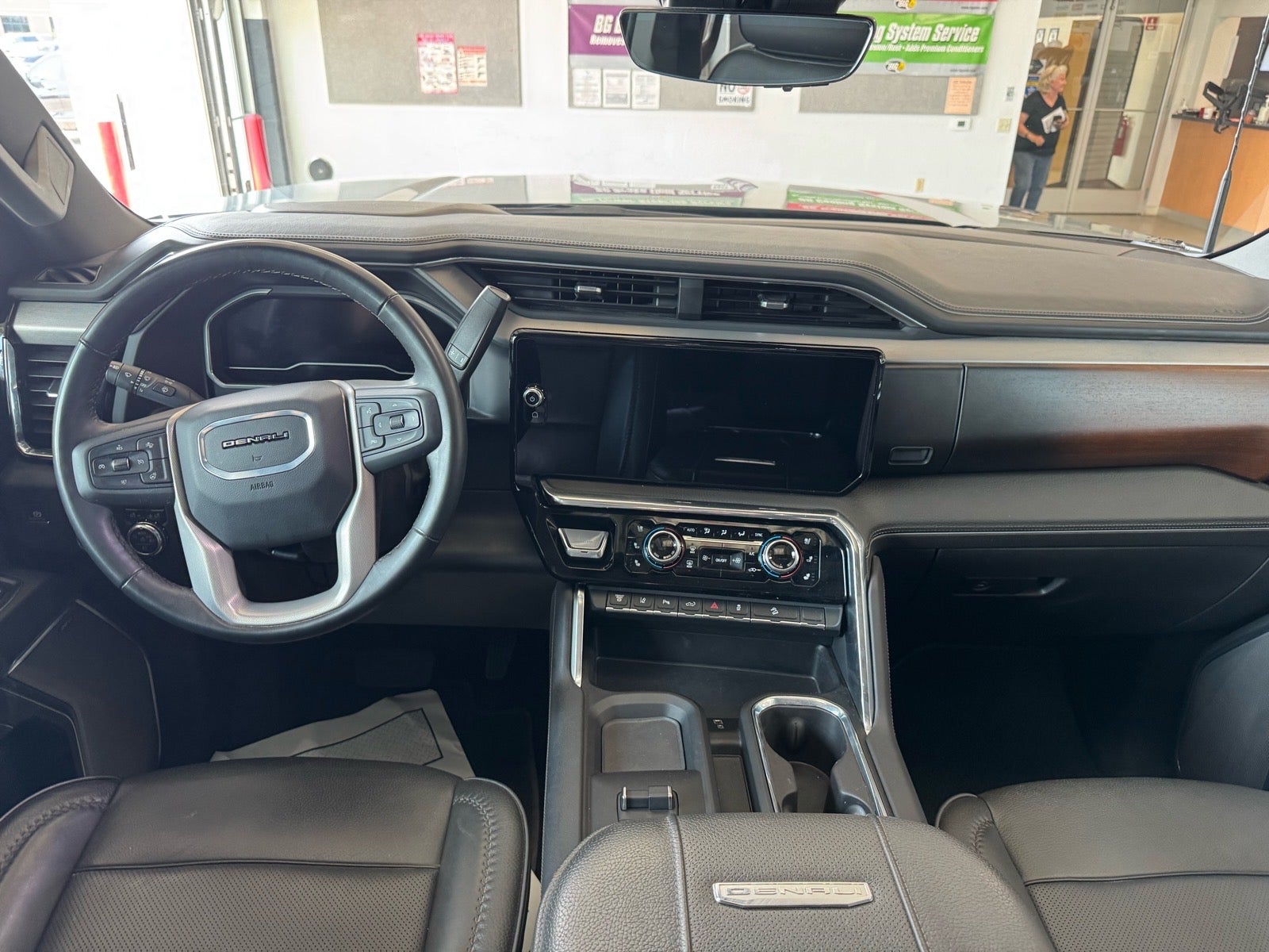 2025 GMC Sierra 2500 HD Denali