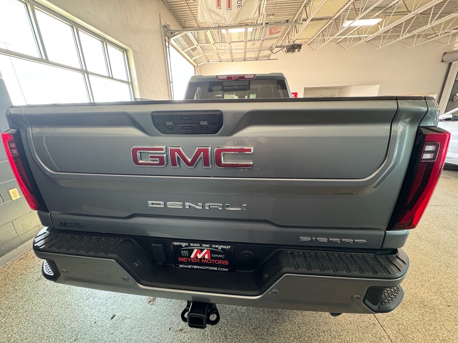 2025 GMC Sierra 2500 HD Denali