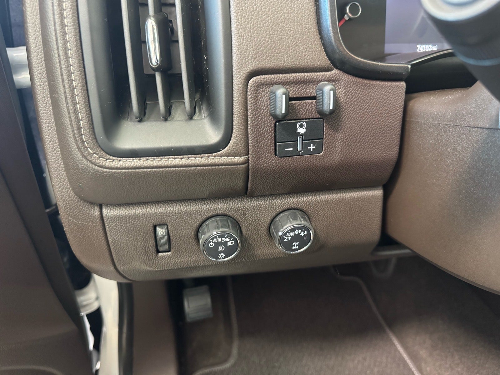 2022 GMC Canyon Denali