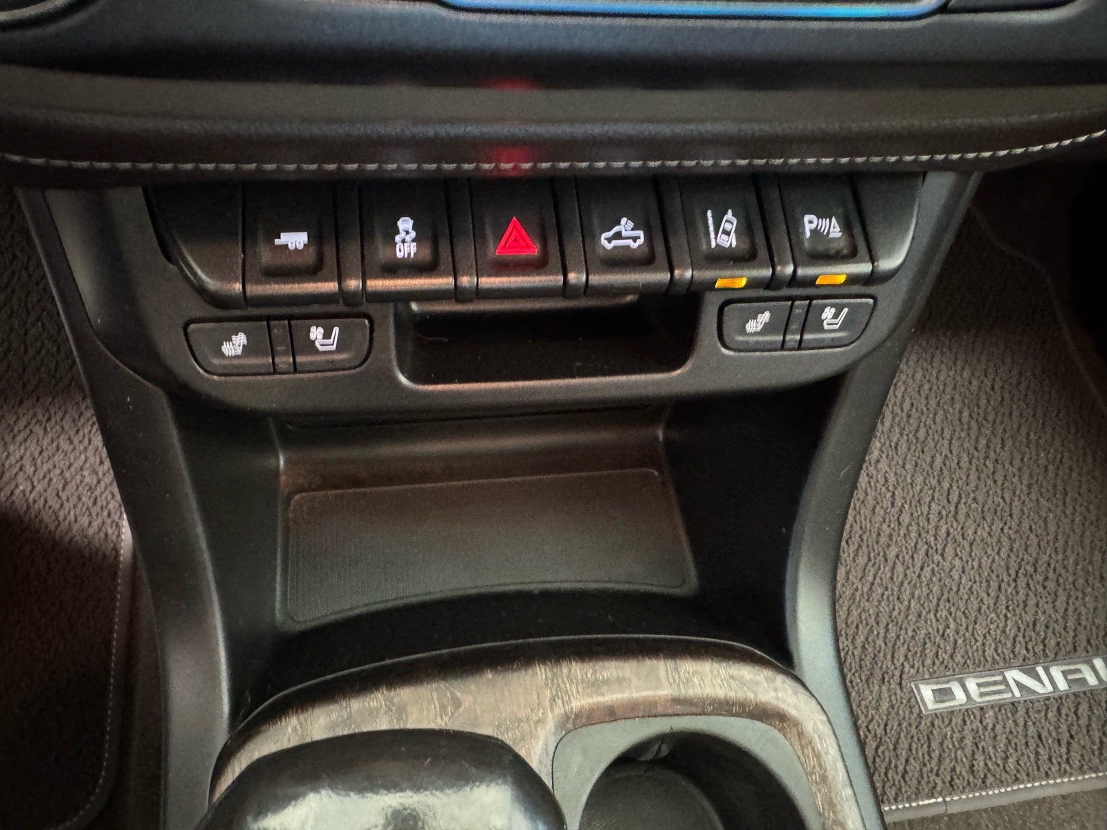 2022 GMC Canyon Denali