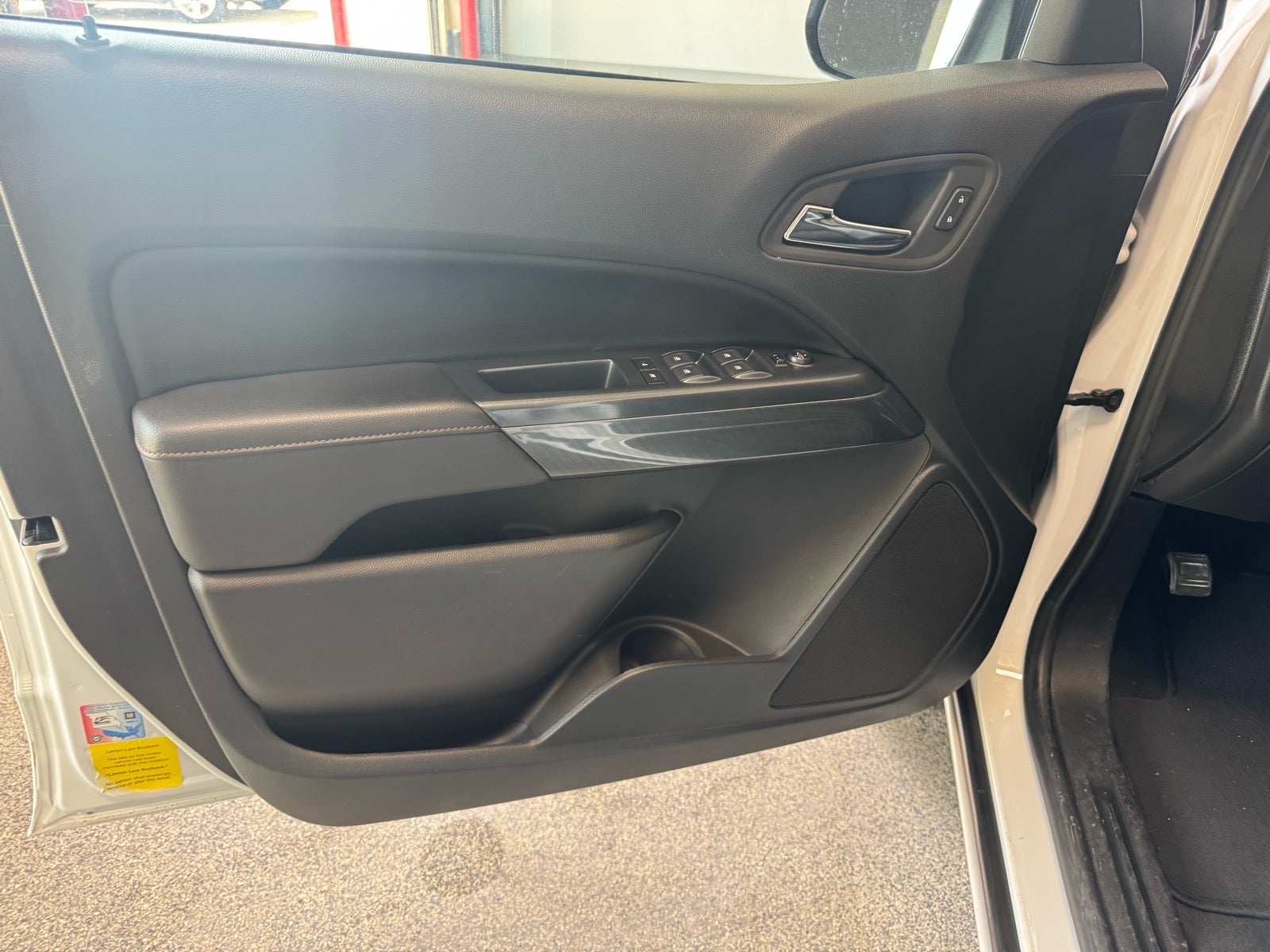 2022 GMC Canyon AT4 - Leather