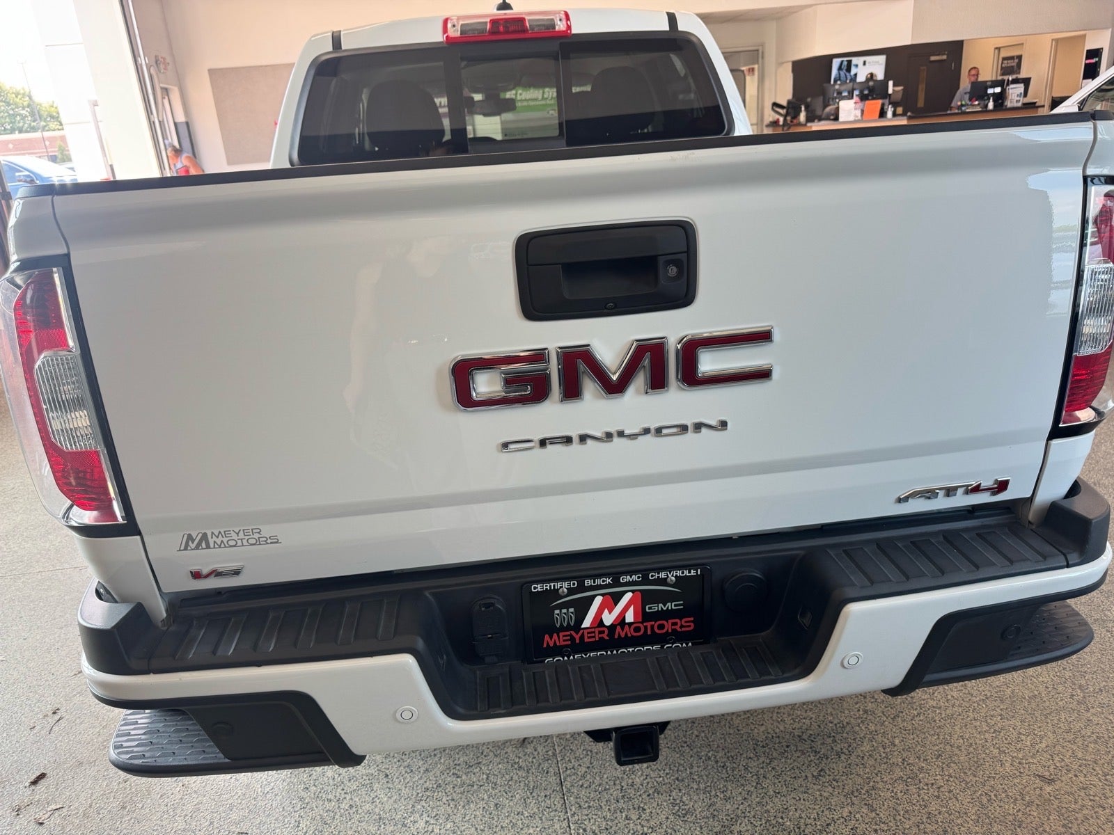 2022 GMC Canyon AT4 - Leather
